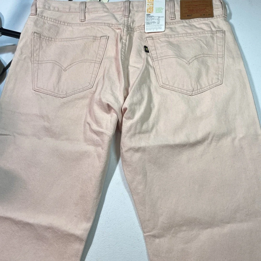 Nwt LEVI'S FRESH Produce  501 ORIGINAL Premium LIGHT PINK 38x32 Lemon